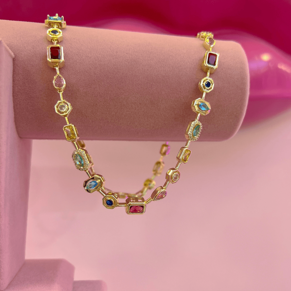 Gold Renkli Taşlı Kolye