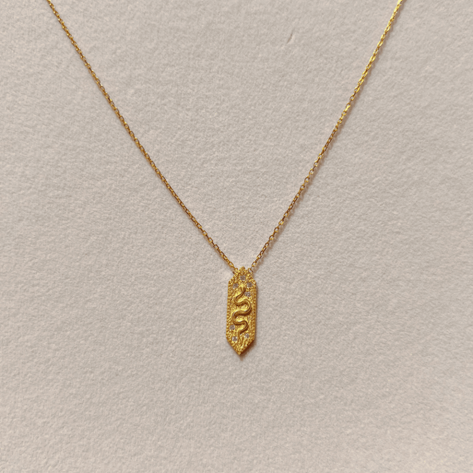 925 Ayar Gold Yılan Plaka Kolye