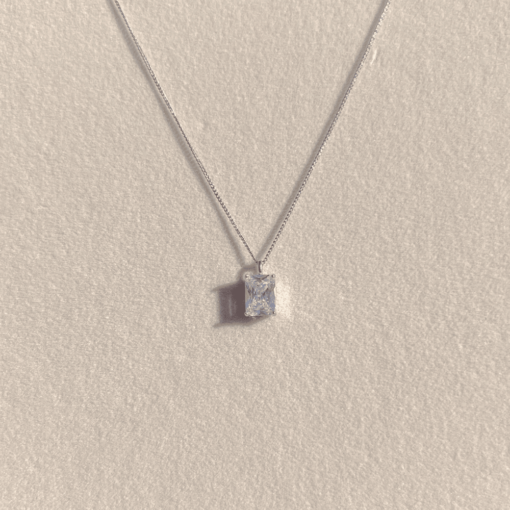 Silver Taşlı Kolye