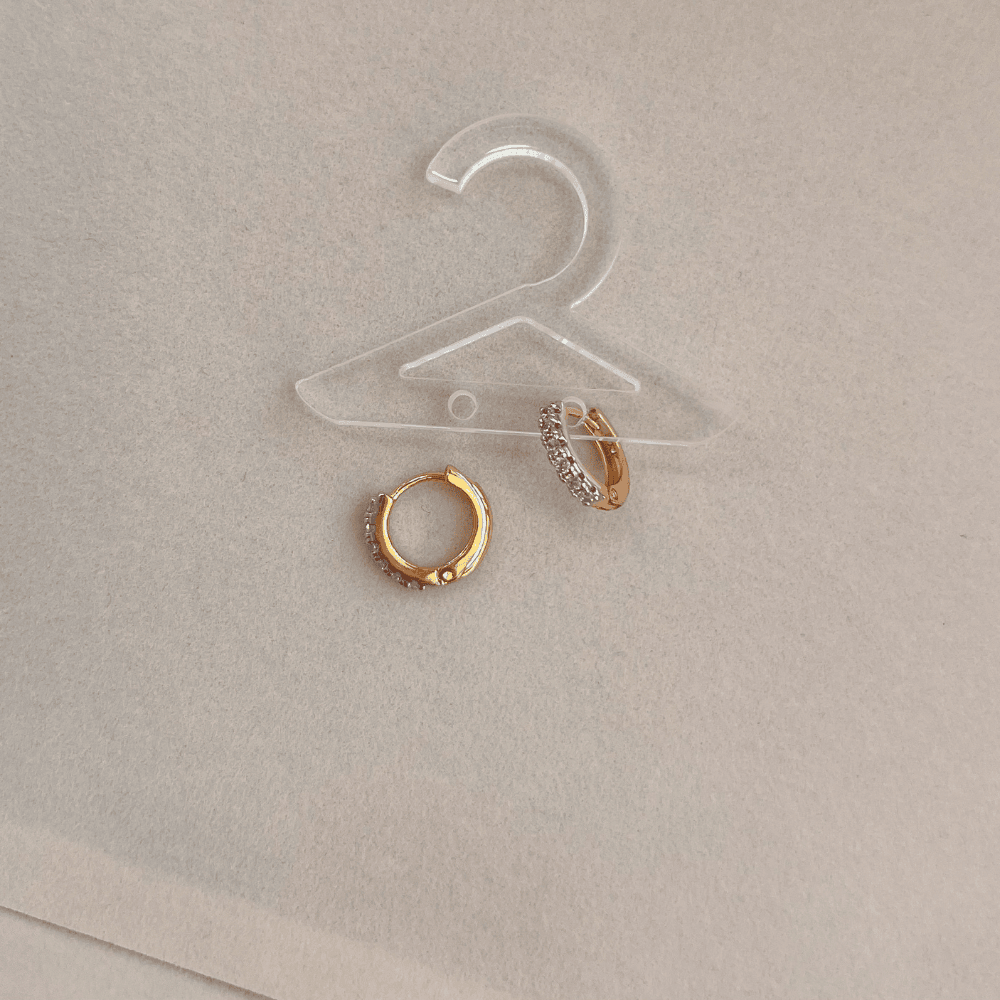 Gold Taşlı Halka Küpe