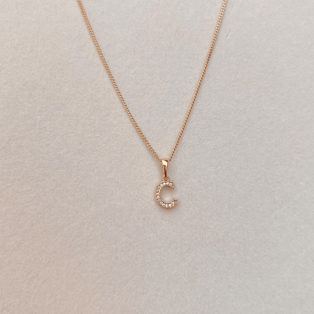 Rose Taşlı Mini C Harf Kolye