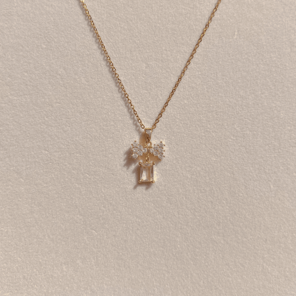 Gold Taşlı Baget Kolye