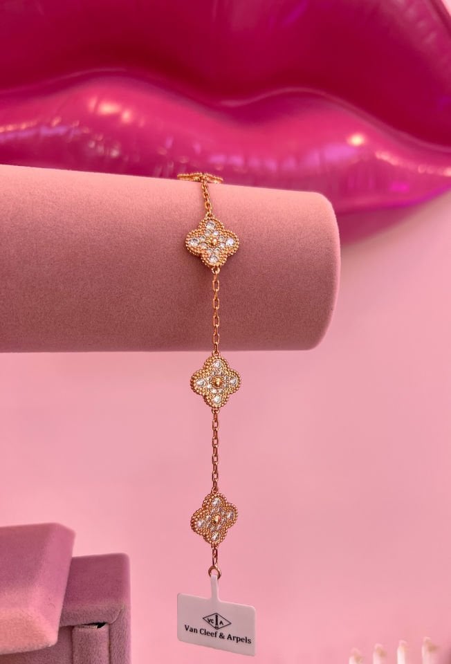 İthal Gold Taşlı Yonca Bileklik